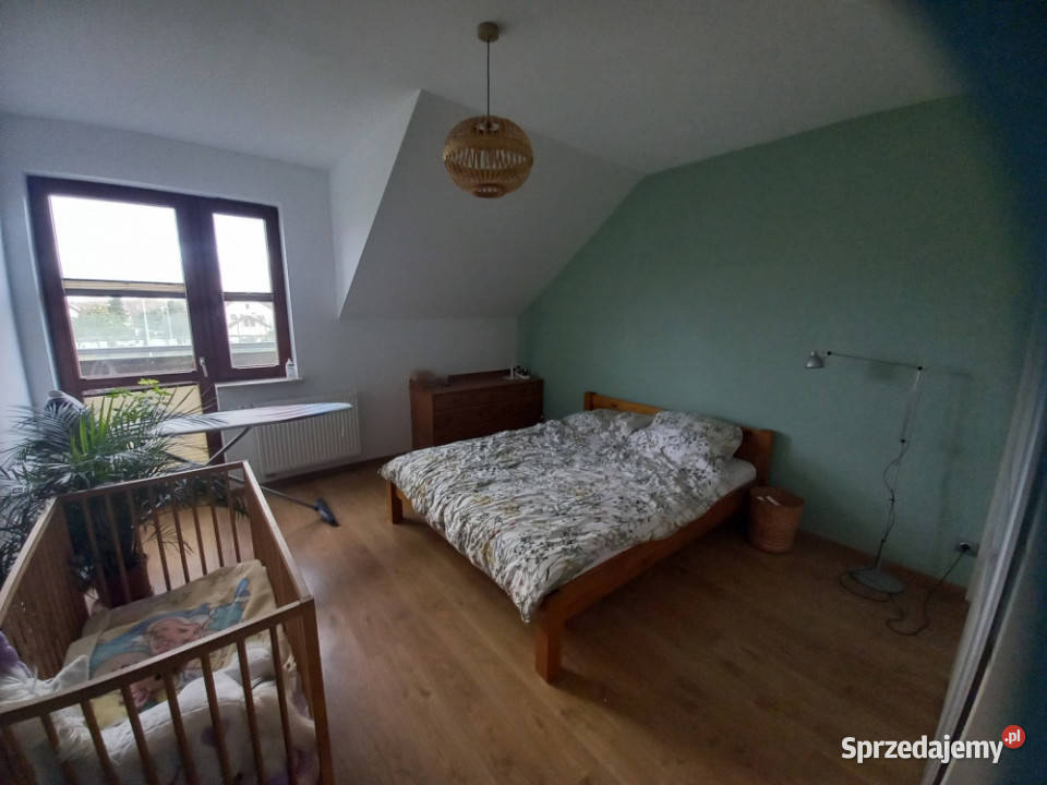 Sprzedam 6pokojowy dom szeregowy w Wieliczce 1 piętro