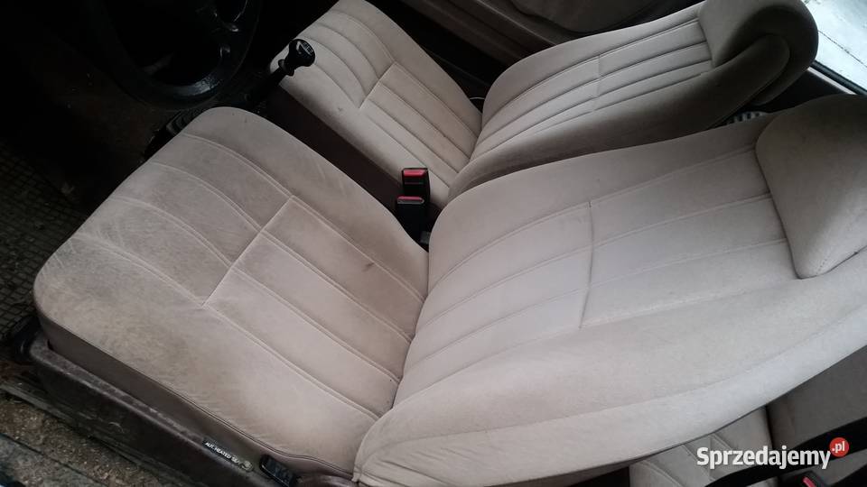 SAAB 900I COUPE 82R DO RENOWACJI OLDTIMER Goleniów