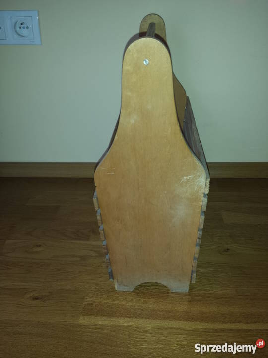 Gazetnik drewniany Warszawa