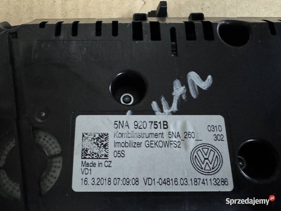 5NA920751 VW TIGUAN LICZNIK ZEGAR VW TIGUAN 5NA Liczniki i zegary Kłodzko sprzedam