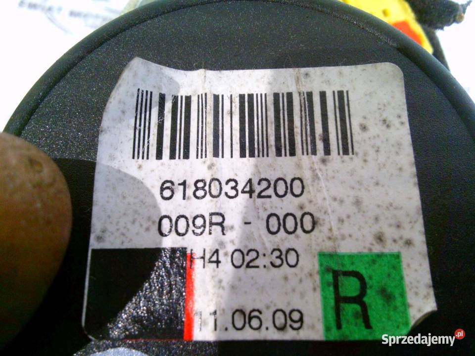 SKODA YETI 12r pas bezpieczeństwa prawy przód Kielce