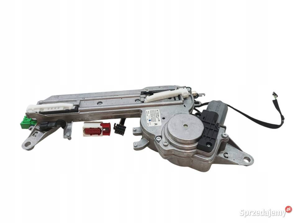 SIŁOWNIK KLAPY MECHANIZM OTWIERANIA KOMBI X7 III Rok produkcji 2011 sprzedam