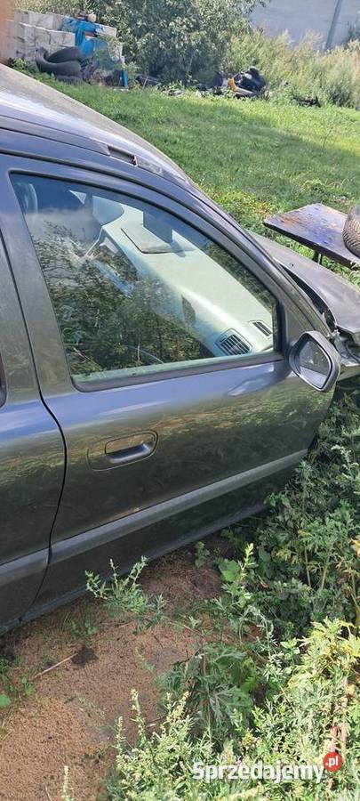 Dzwi Volvo V70 Karoseria wielkopolskie Gniezno sprzedam