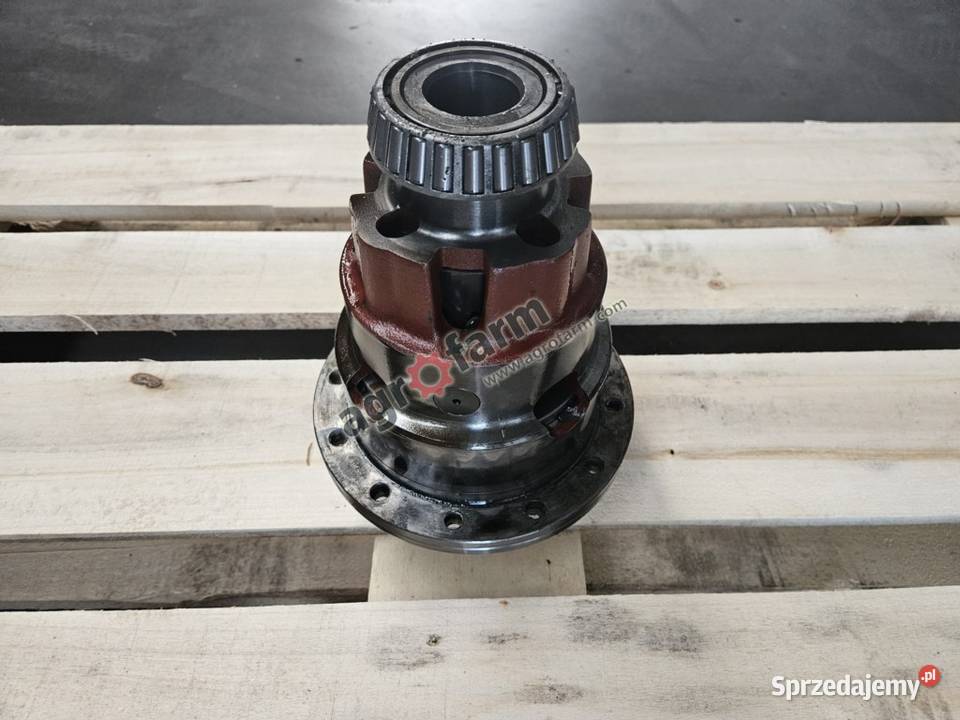 Mechanizm różnicowy FWD Claas Ares 816 640 826