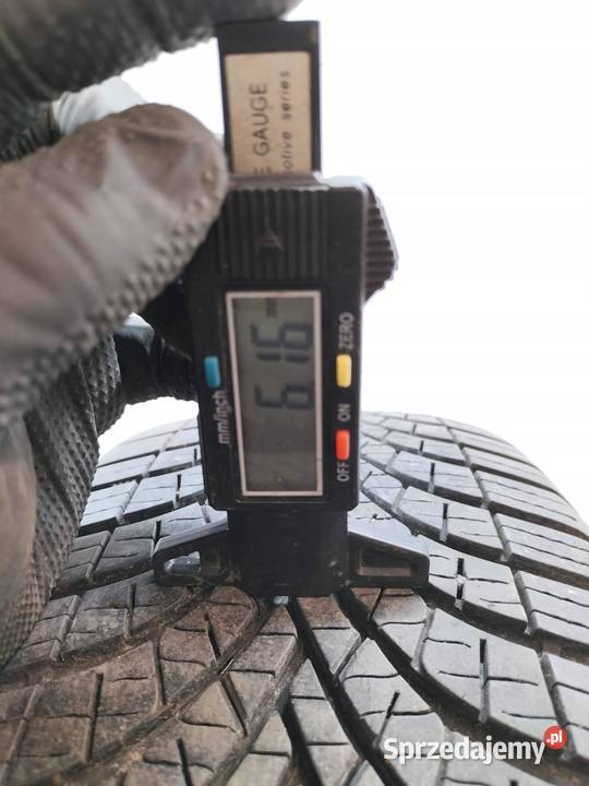 OPONA CAŁOROCZNA DĘBICA NAVIGATOR 3 18560R14 całoroczne