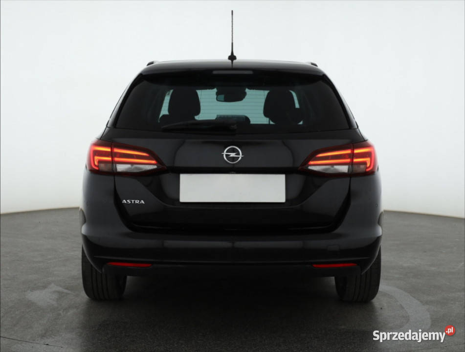 Opel Astra 14 T Piaseczno