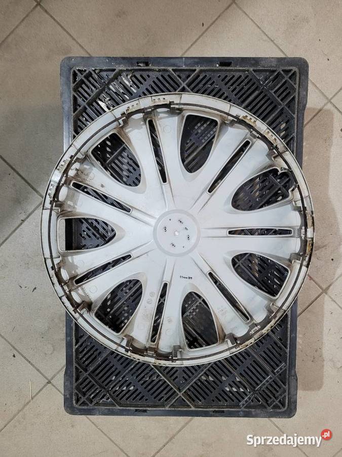 Kołpaki Toyota 16 Chełm sprzedam