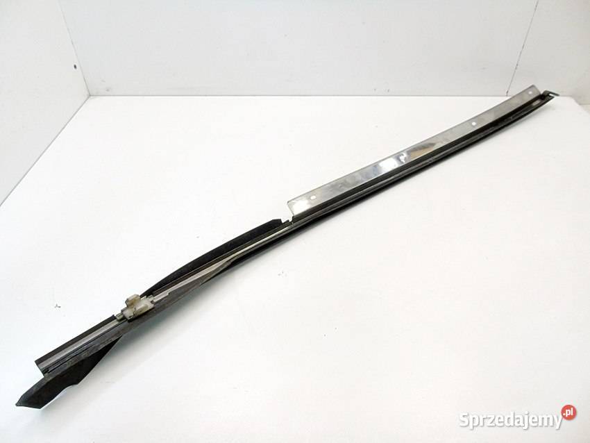 Uszczelka osłona szyby czołowej lewa Nissan Sosnowiec