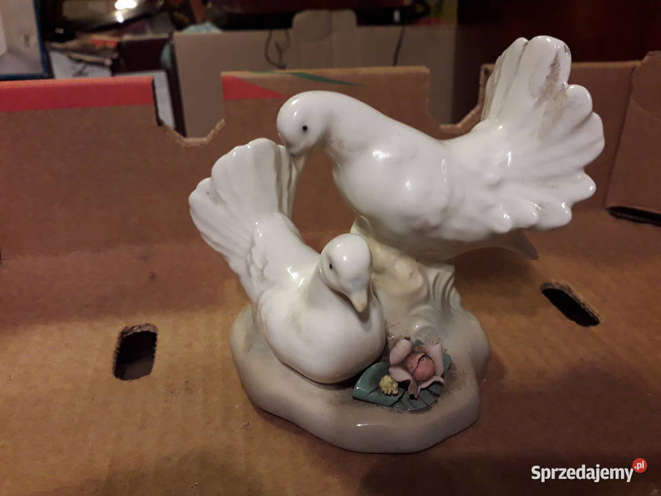 Gołąbki porcelanowa figurka MRequena Spain Warszawa