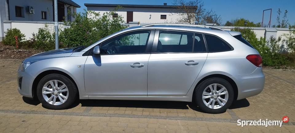 Chevrolet Cruze 16 benzyna 2013r autoalarm Uniejów