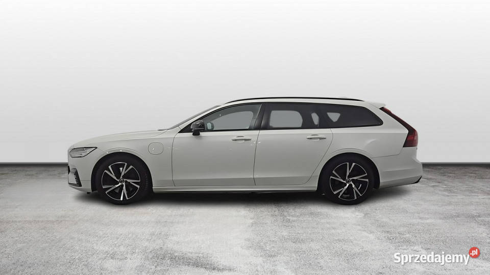 Volvo V90 AWD PlugIn Hybrid RDesign Z Polskiego Warszawa