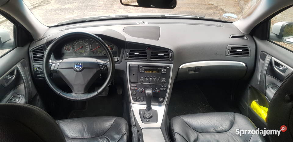 Volvo V70 Xenon Grzane Fotele Webasto Hak Skóra Turek