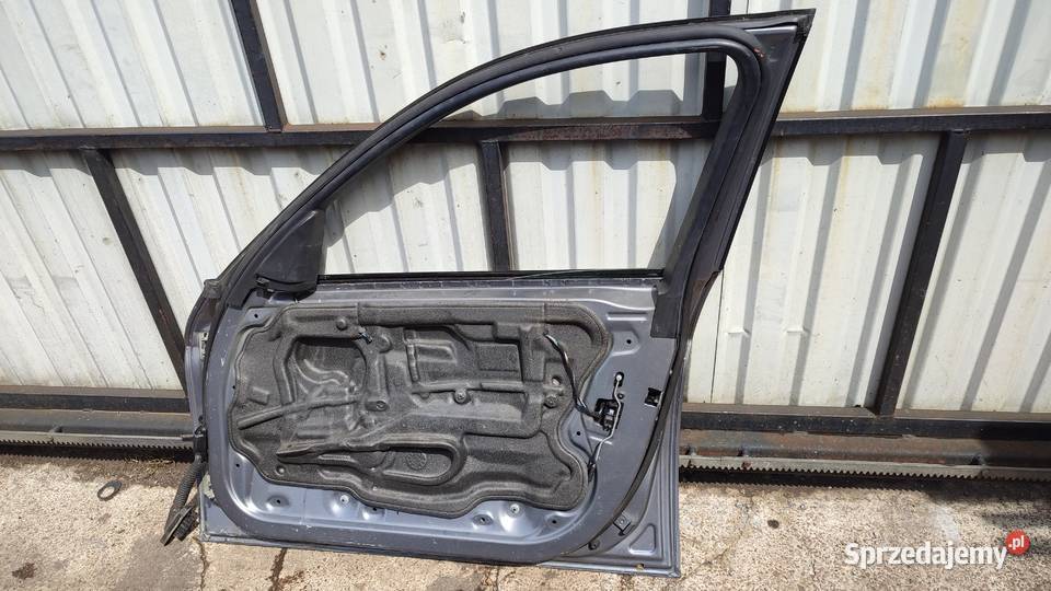 DRZWI PRAWE PRZÓD BMW 3 E90 E91 Włoszczowa sprzedam