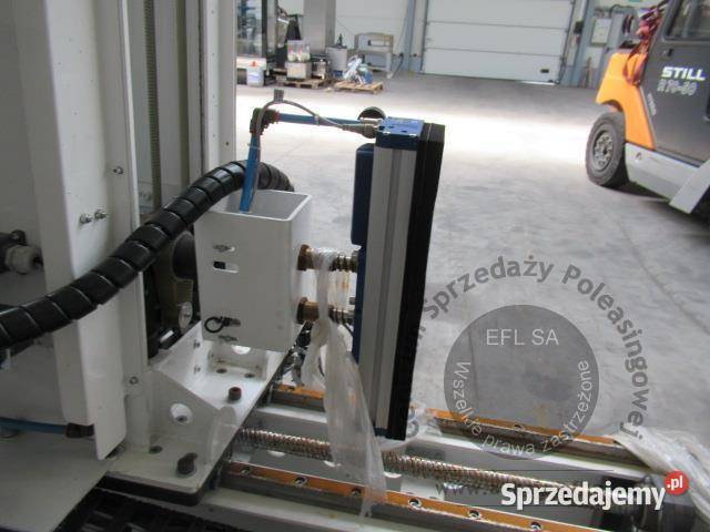 Robot paletyzujący RED FL400 Magnice