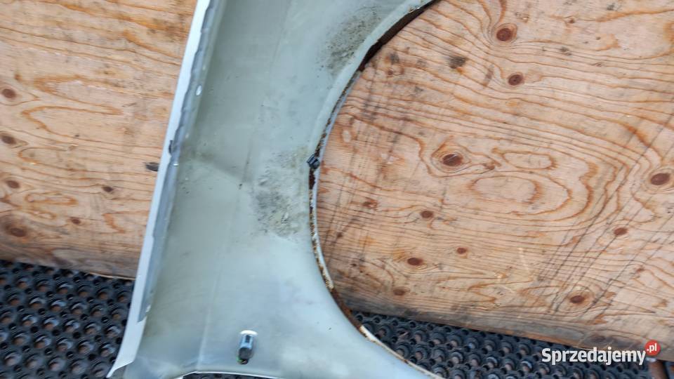 AUDI A4 B7 BŁOTNIK PRZÓD LEWY LY7W Zbierkowo