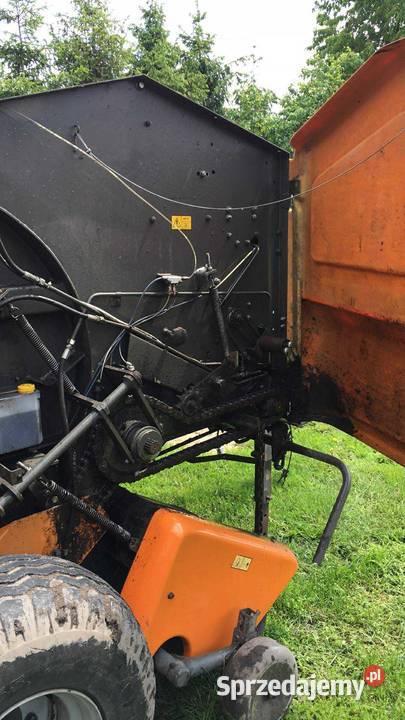Prasa rolująca warfarma Z 543 Rolujące (belujące) Wohyń sprzedam