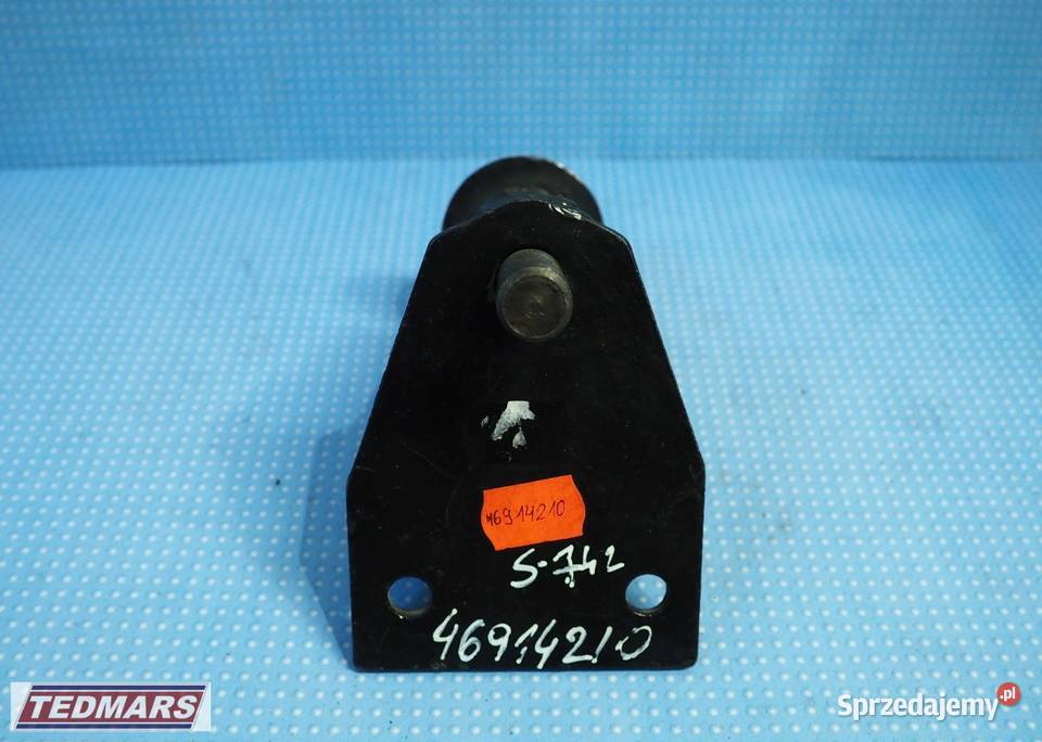 Wspornik amortyzatora Star S742 ciężarowe