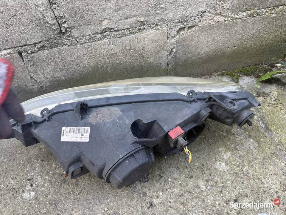 Lampa prawa przód Peugeot 307
