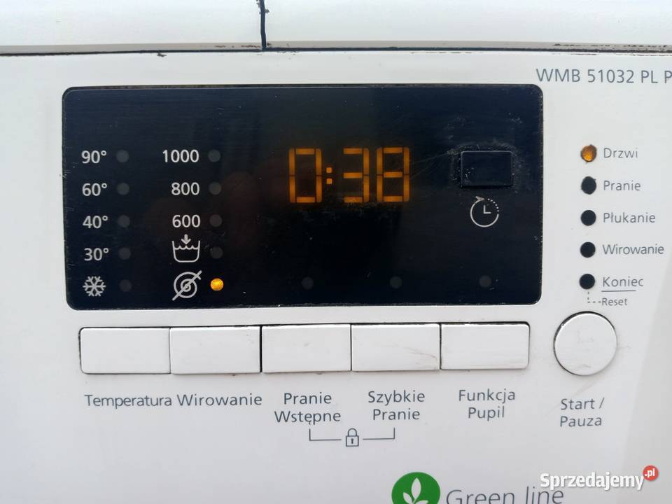 Pralka Beko w całości na cześć wyświetlacz