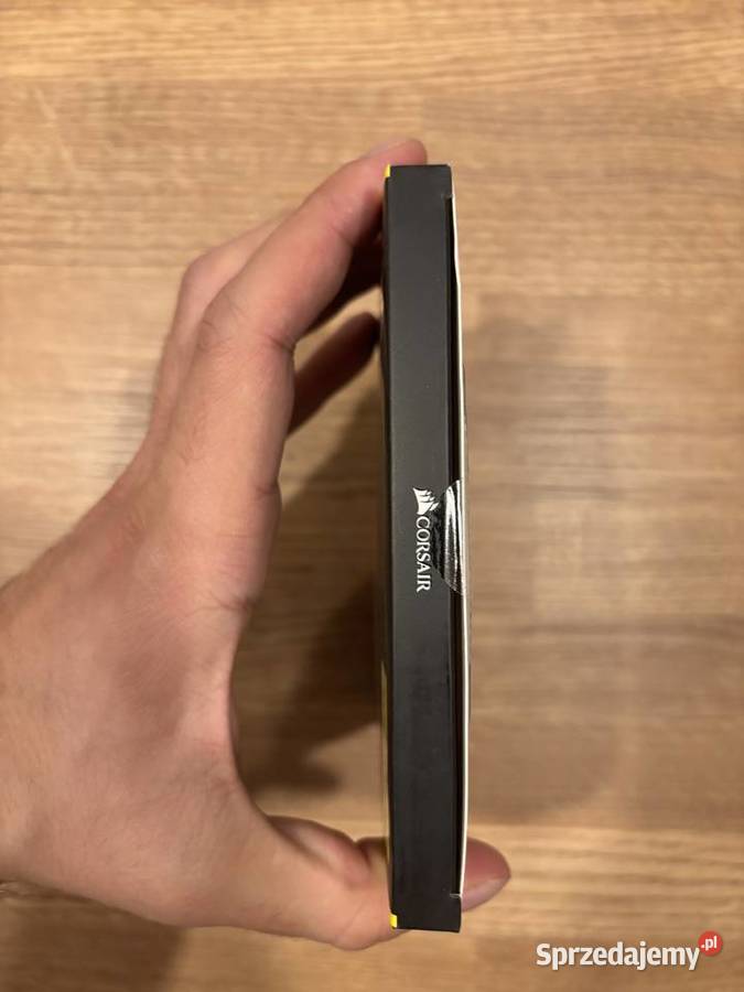 Pamięć RAM Corsair Vengeance RGB PRO DDR4 16GB Sączów