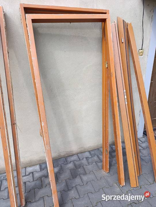 Drzwi wewnętrzne z ościeżnicami drewniane Kalinko sprzedam