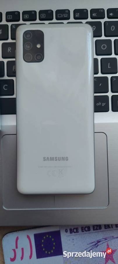 SAMSUNG M51