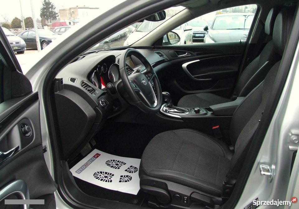 Do sprzedania Opel Insignia srebrny bezwypadkowy sprzedam