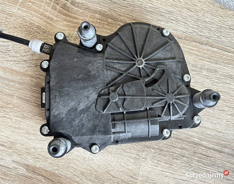 VW CADDY IV 20r LEWY PRAWY ZAMEK DRZWI Sosnowiec sprzedam