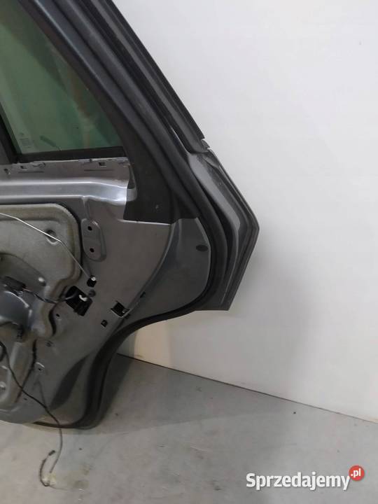 DRZWI PRAWE TYŁ A527 Bmw X5 II 20062013 E70 Drzwi świętokrzyskie