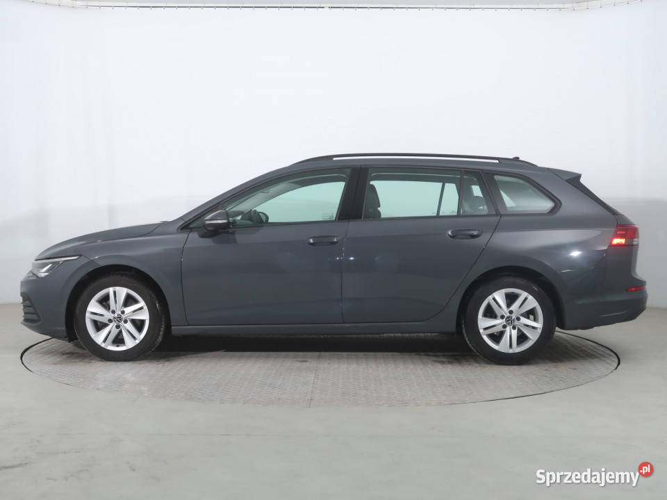 VW Golf 15 eTSI Motoryzacja