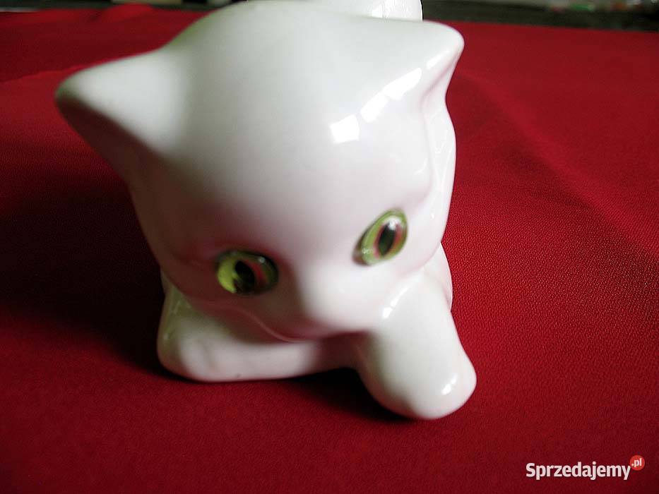 Kot zielone szklane oczka figurka z porcelany 11 mazowieckie Siedlce