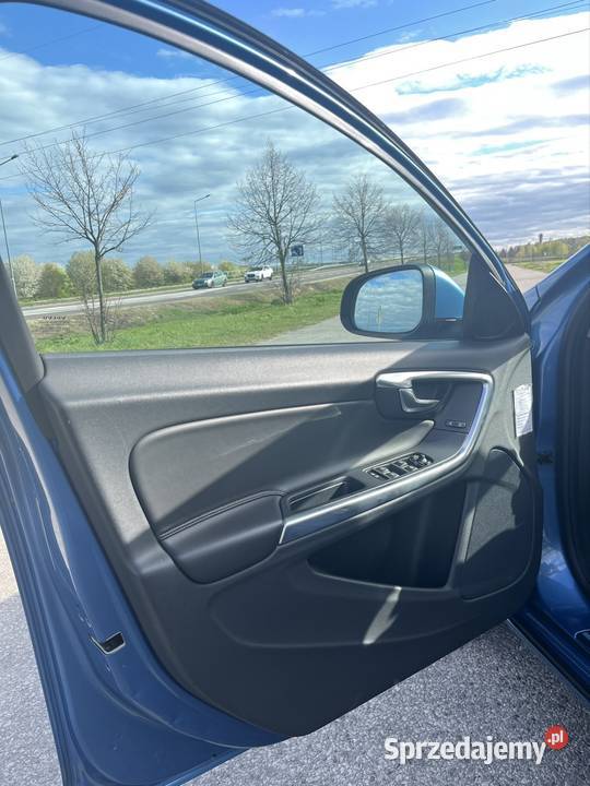 Sprzedam Volvo v 60 w stanie idealnym Biała Podlaska