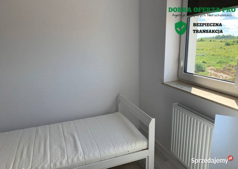 3 pokoje na ostatnim piętrze z windą pomorskie