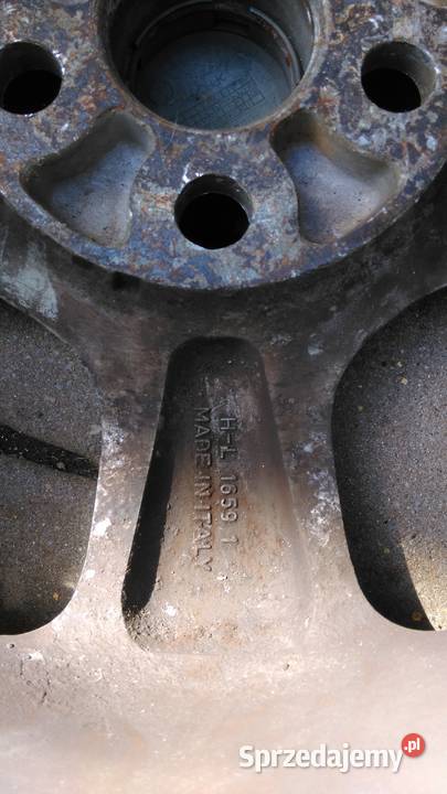 Felgi aluminiowe 15 Toyota 15x6JJ ET39 5x100 4 osobowe Części Klimontów sprzedam