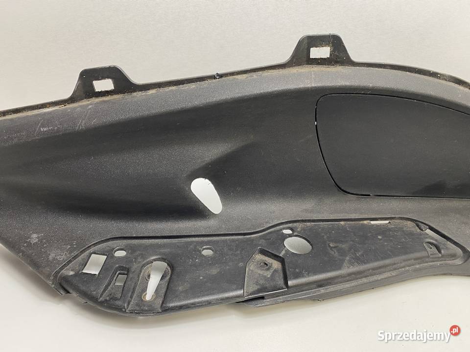 Piaggio X10 125 PRAWA PODŁOGA OWIEWKA OBUDOWA Plastiki mazowieckie