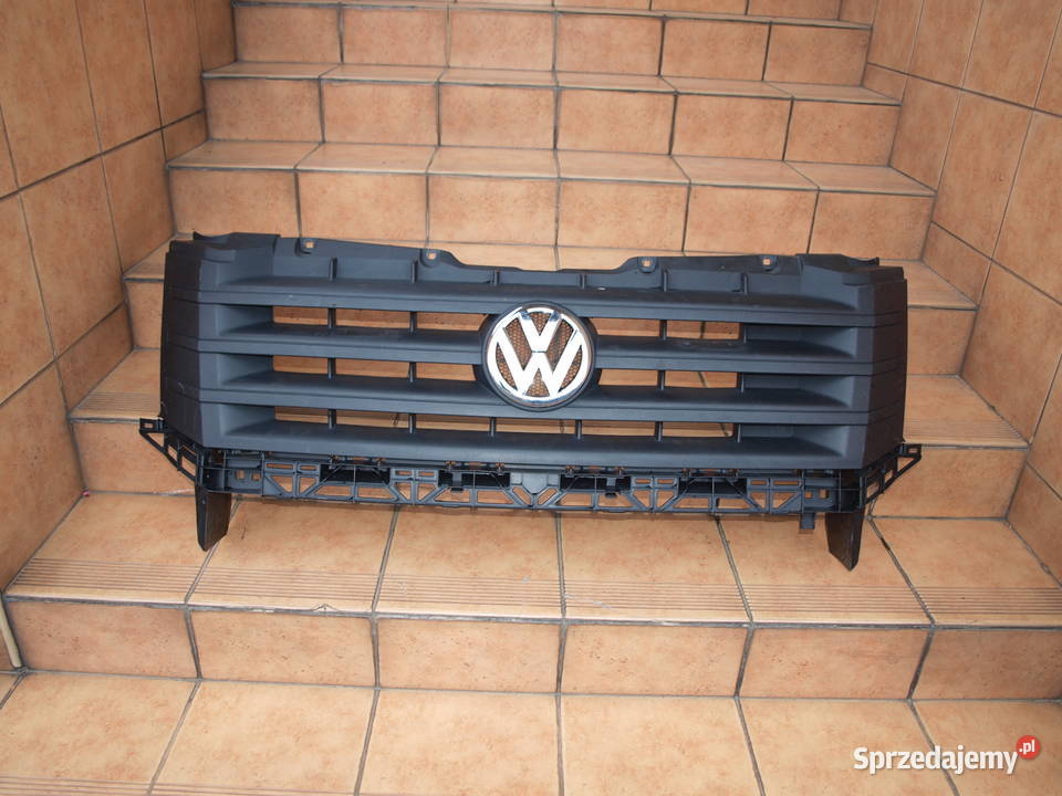VW Crafter grill atrapa przód kompletny 2011 dostawcze Atrapy Kalisz