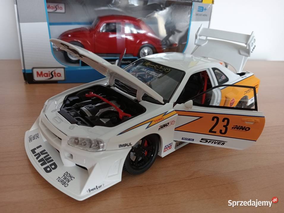 Bburago 124 VW Golf MK1 GTI Nissan Skyline GTR zielony Jaworzno