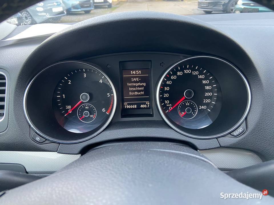 Volkswagen Golf VI 16 TDI KLIMA PODGRZ SIEDZENIA Cmolas