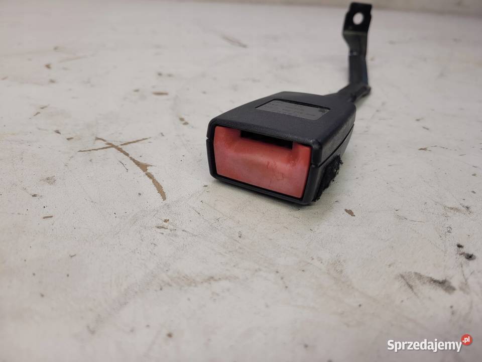 ZAPINKA PASA PRAWA A3 8P LIFT 8P0857756C Przystajń sprzedam