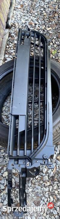 Renault Clio IV 4 lift 16 kratka środkowa podkarpackie