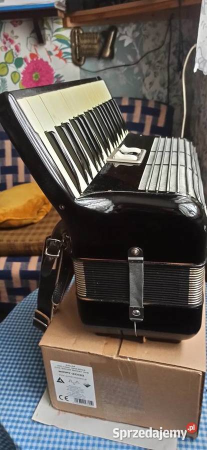 HOHNER TANGO IM 60 basów 2 CHÓRY Staszów sprzedam