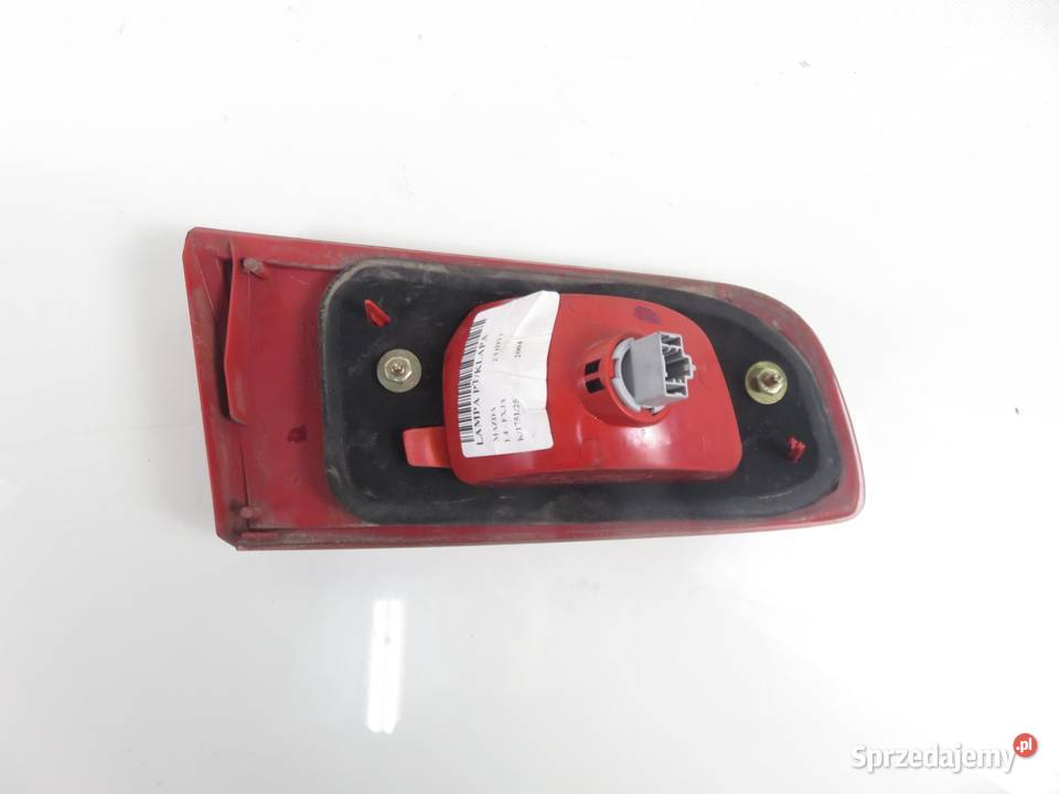 LAMPA PRAWA TYLNA KLAPA MAZDA 2 I DY 3M7113547AF