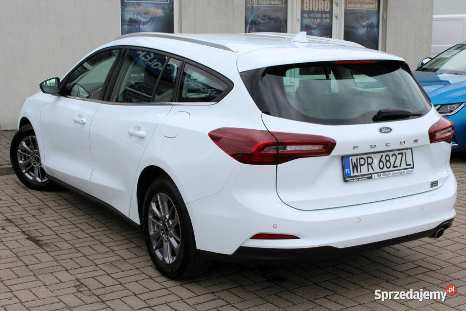 Ford Focus SalonPL FV23 Titanium PakWinter 125 światła LED Sokołów