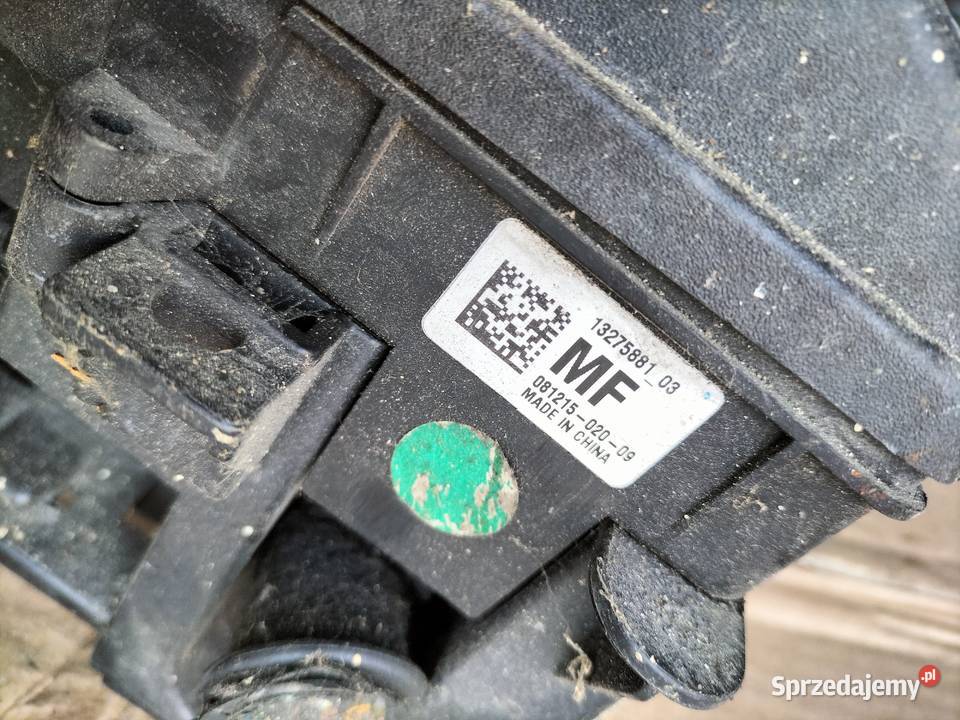 OPEL INSIGNIA A 13222782 SKRZYNKA BEZPIECZNIKÓW osobowe Kamień-Kolonia