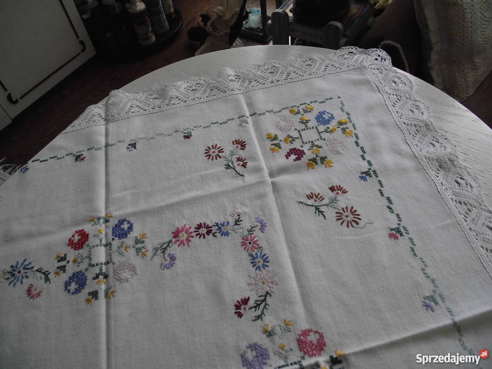 LNIANA HAFTOWANA SERWETA Z MINIONEGO WIEKU Piła