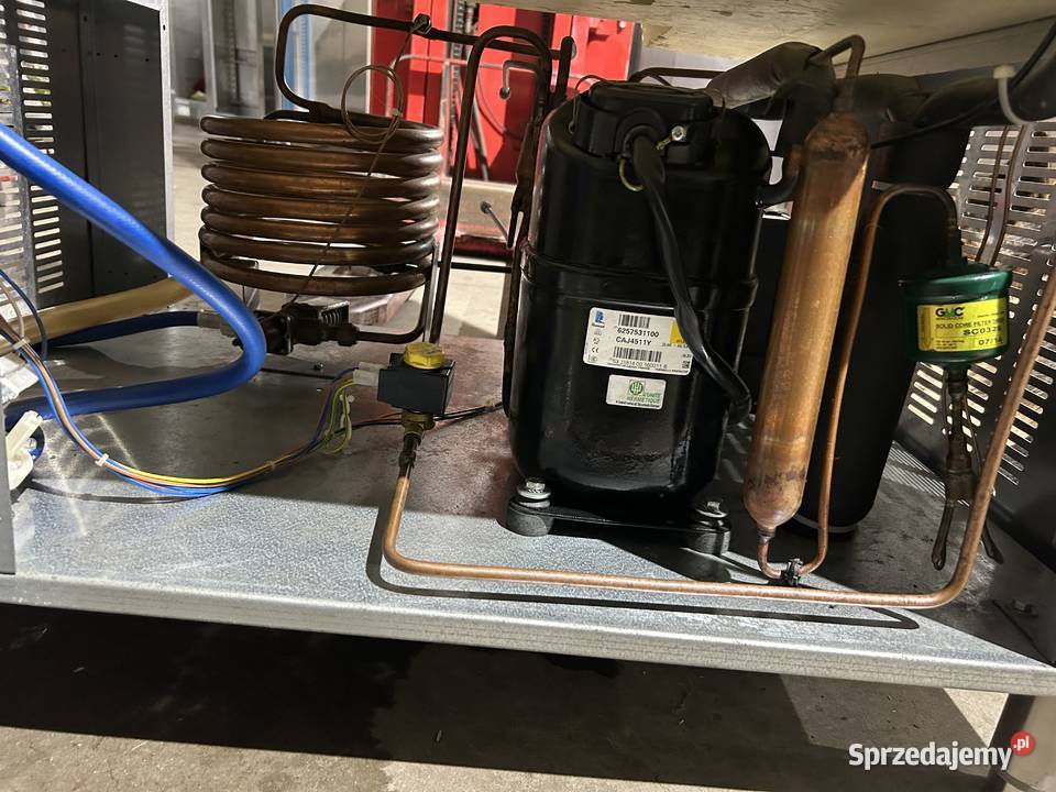 KOSTKARKA DO LODU ICEMATIC 15024H WYTWORNICA Krępsko