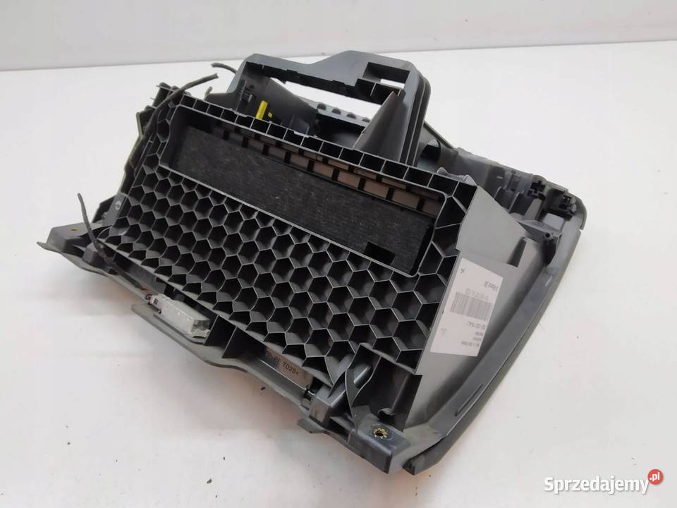 SCHOWEK PRAWY PASAŻERA EU 3V 3V1857097AL Skoda