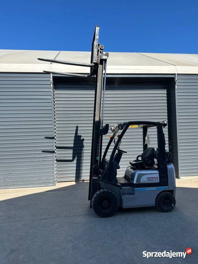 Wózek widłowy NISSAN 15 by UniCarriers Warszawa