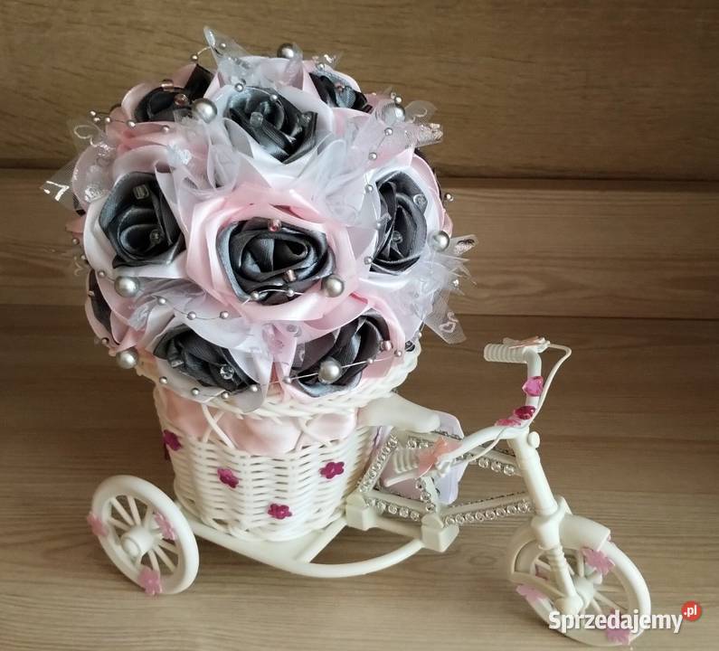 Bukiet róż w rowerku na Dzień Babci handmade Grodków