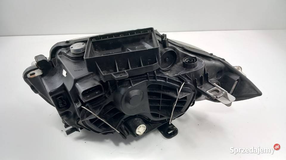 BMW E87 LIFT LAMPA PRZÓD LEWA wielkopolskie Zbierkowo